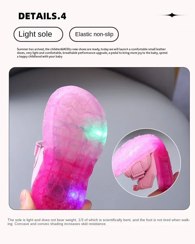 New Baby Girls Led Light Sandals Cute Hello Kitty Children's Casual Shoes Anti-slip Kids Beach Shoes Outdoor Shoes 2025